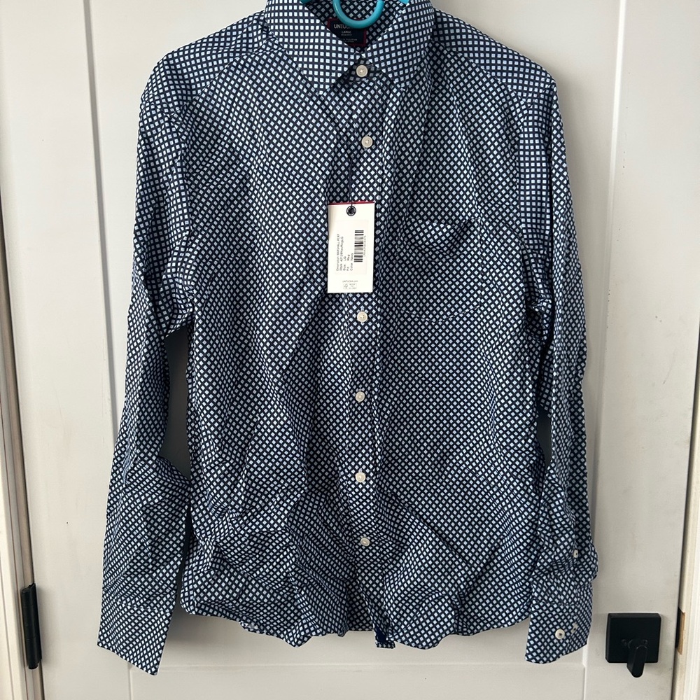 UNTUCKit Navy and White Patterned Shirt